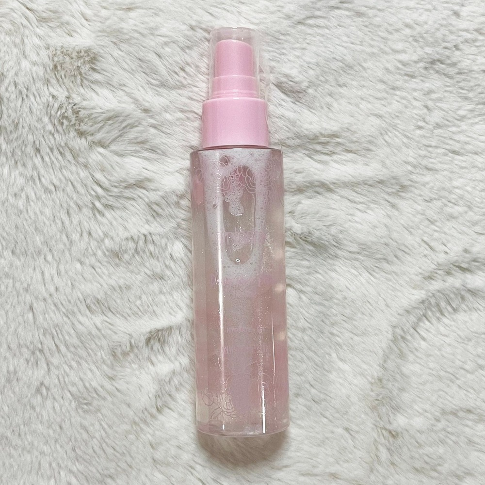 Girlactik Dewy Rose Petal Face Mist - Picture 2 of 2